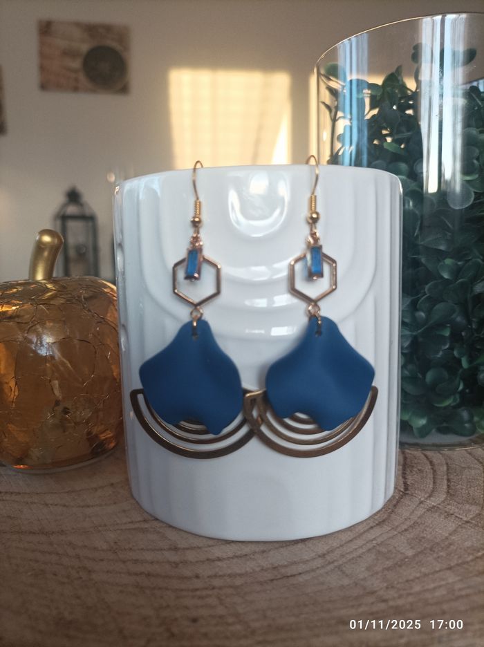 🌺 Boucle d'oreille doré &bleu