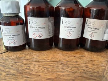 Lot de bouteilles fragrances 