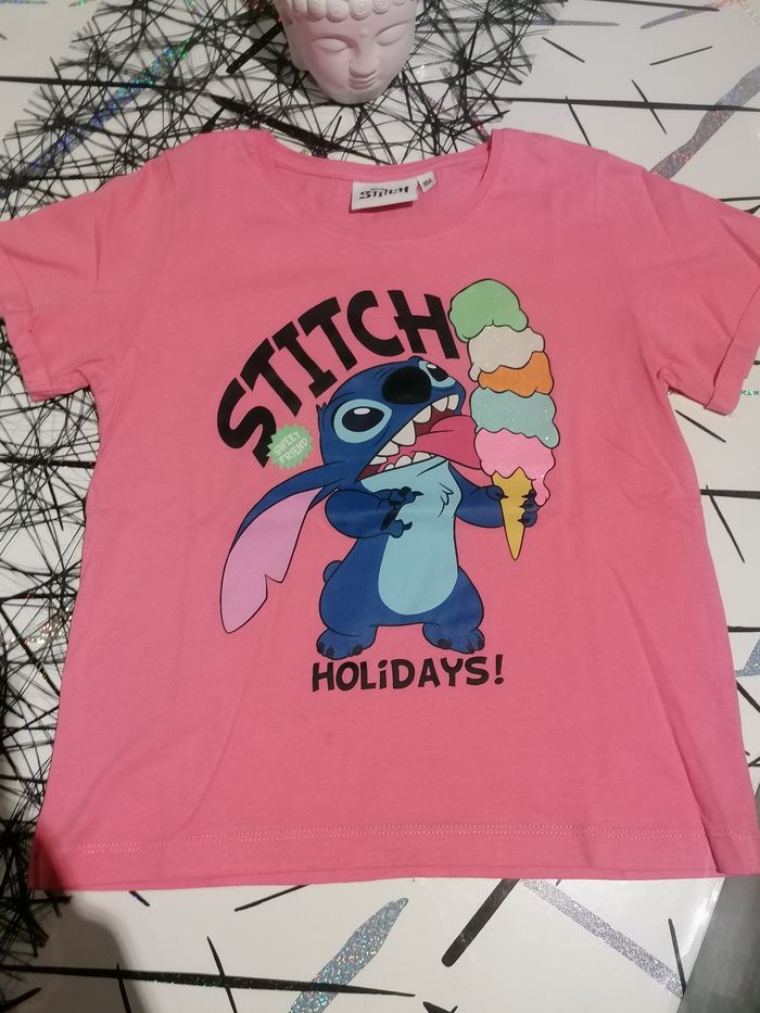 Thee shirt stitch T 10 ans 👧🏻 - photo numéro 1