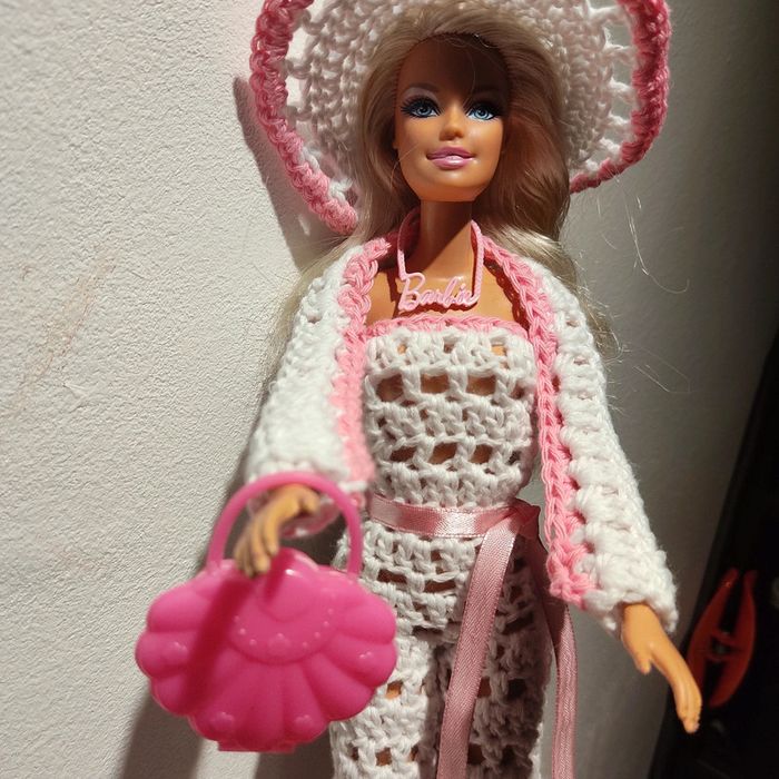 Vêtements pour Barbie 3+1€ - photo numéro 3