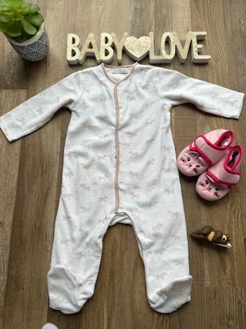 - Pyjama Mayoral            - 9 mois - Très bon état, mini accro 