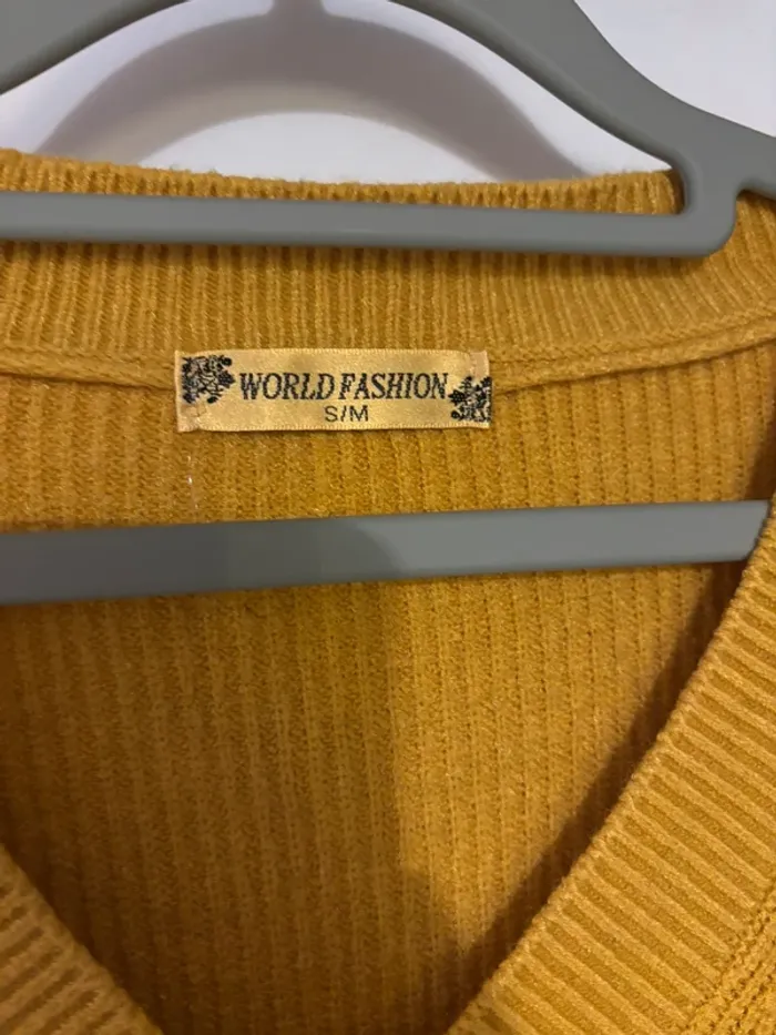 Pull col V moutarde taille S/M Word Fashion - photo numéro 2