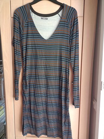 Robe femme manches longues rayée taille L
