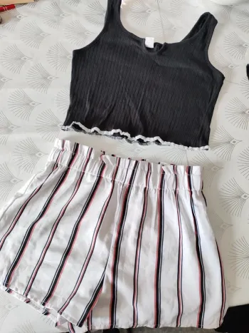 Ensemble short + haut 11/12 ans
