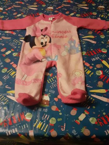 Pyjama Minnie 6 mois nickel 5€