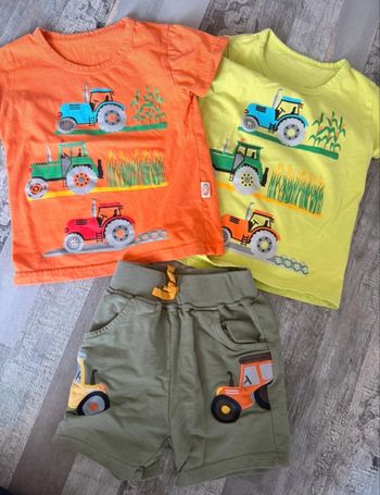 Short et tee-shirts 2 ans tracteurs