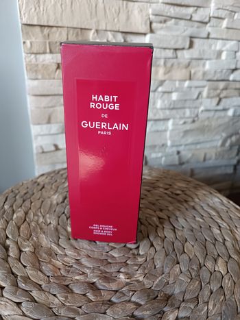 Habit rouge, gel douche Guerlain