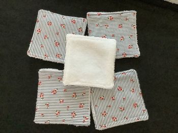 5 lingettes lavables fleurs et rayures neuf