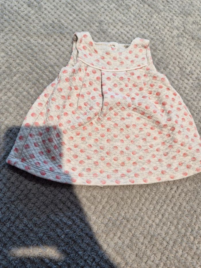 Magnifique robe bébé fille 1 mois Obaibi