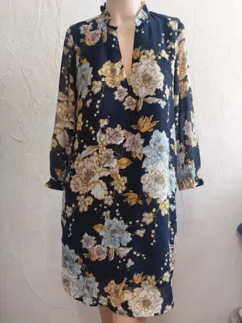 Robe fleurie Taille 38
