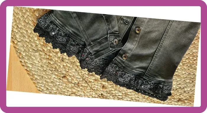 Veste en jean col brodé et sequins, originale, NEUVE, taille M - photo numéro 5