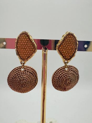 Boucles d’oreilles à clips doré effet vannerie vintage