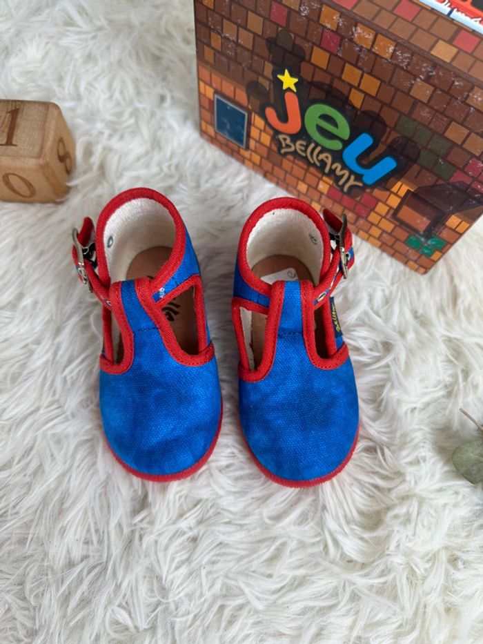 Paire de chaussons Bellamy taille 20 - photo numéro 2