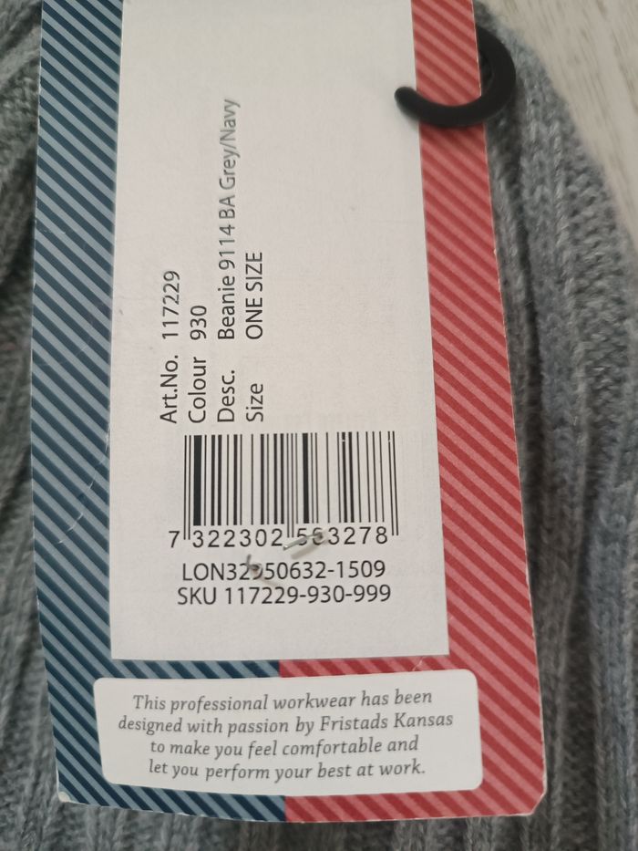 Bonnet neuf - photo numéro 2