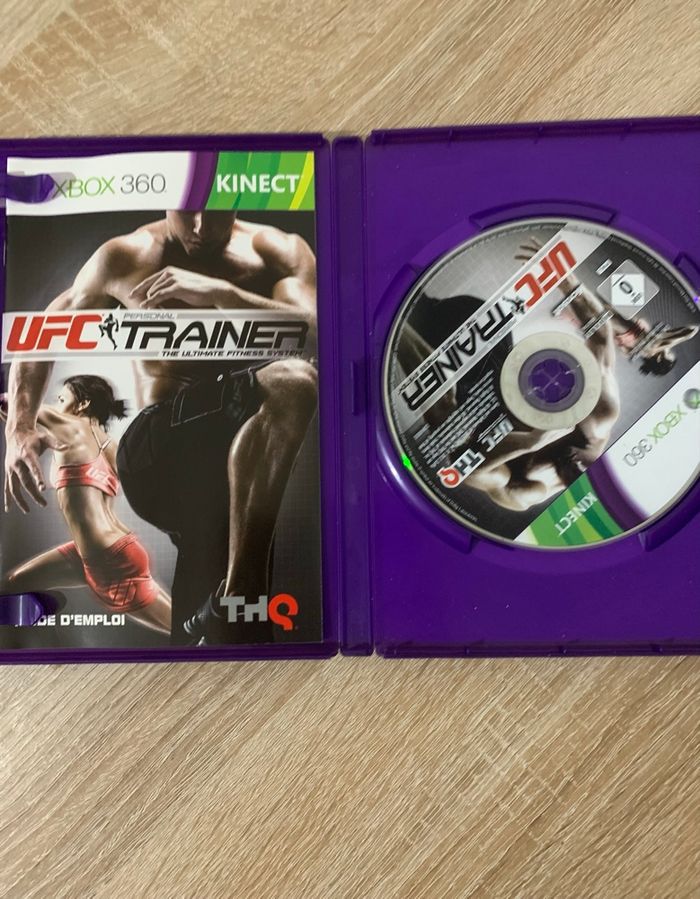 Kinect en boîte + 4 jeux - photo numéro 2