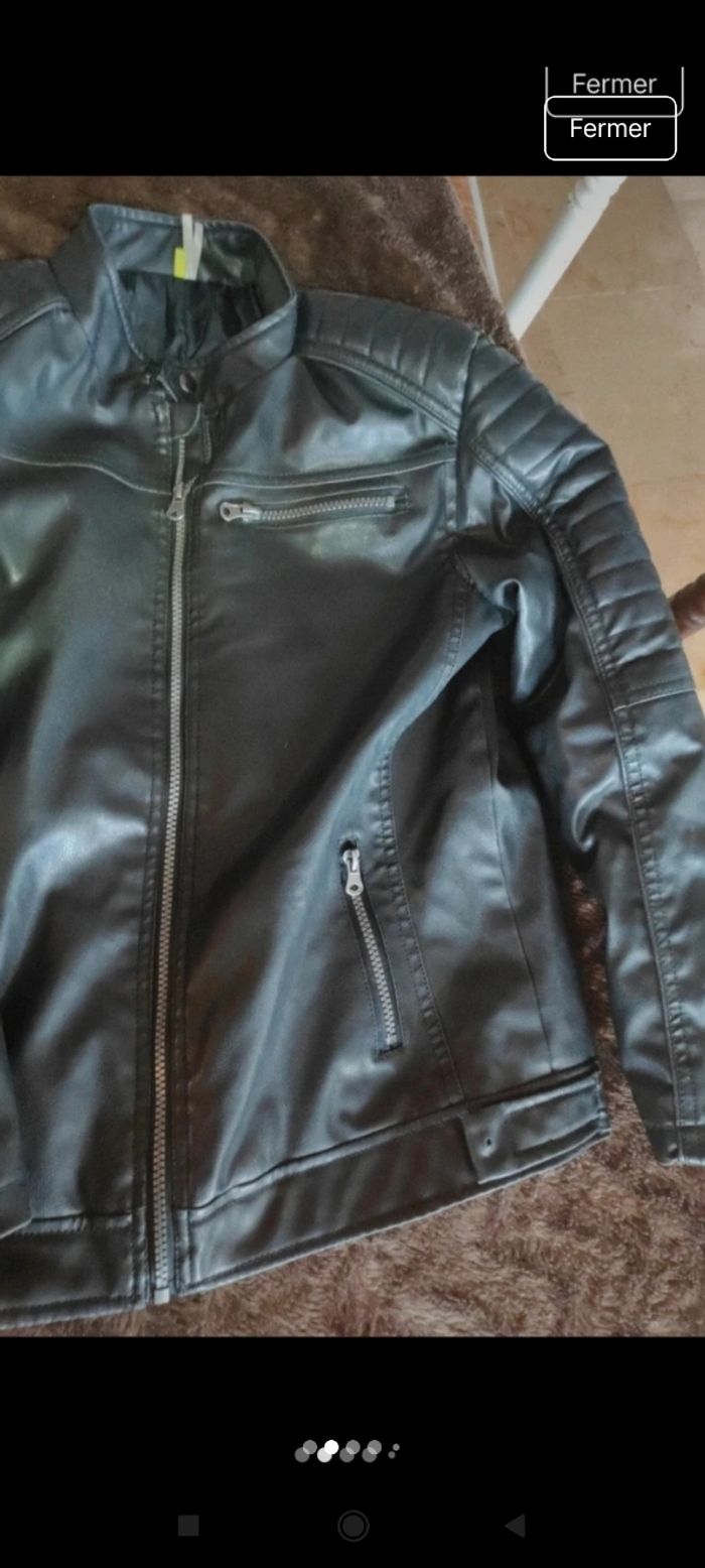 Très belle veste v7 - photo numéro 2