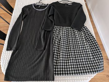 lot 2 robes taille s : robe longue h&m divided et robe carreaux iblues
