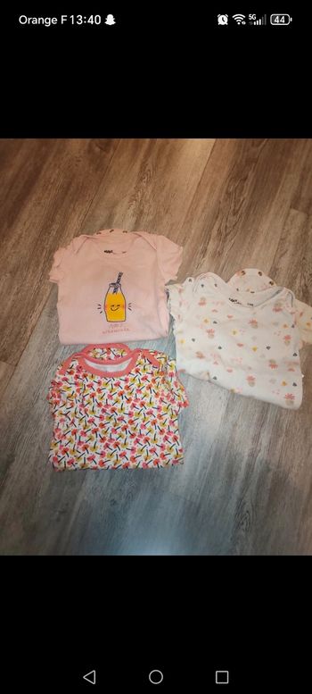 Boddies manches courtes 18 mois