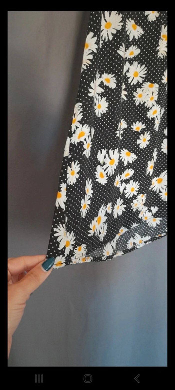 Robe fleuri ouverte au dos H&M - photo numéro 7