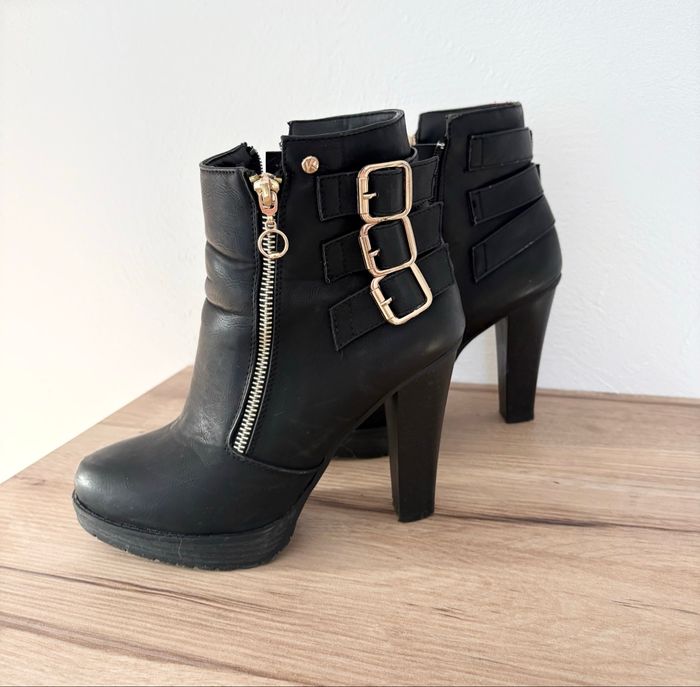 Chaussures à talons - photo numéro 2