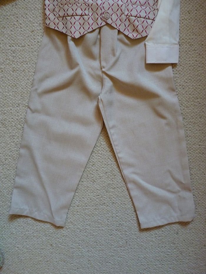 Ensemble beige 4 Pièces 4 ans - photo numéro 5