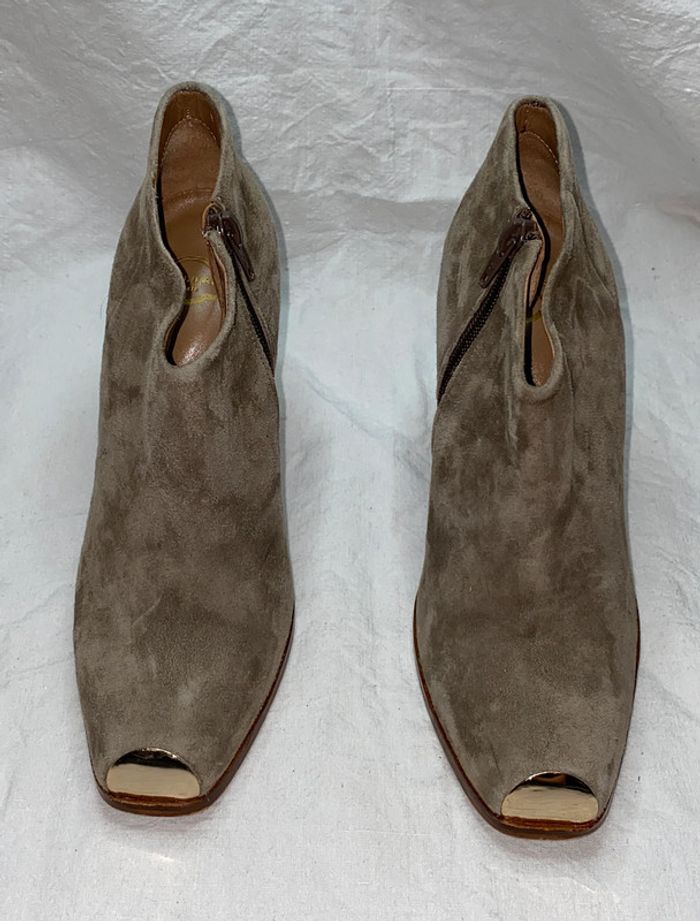 boots en daim Apologie beige-gris taille 37 valeur 200 euros - photo numéro 3