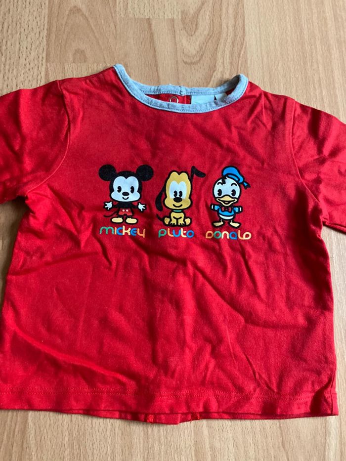 Beau T-shirt rouge Disney Mickey T. 9 mois/71 cm mixte neuf - photo numéro 3