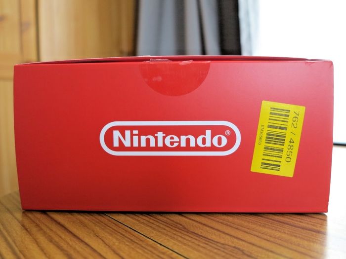 Console Nintendo Switch 2 + lot Mario Kart World - photo numéro 3