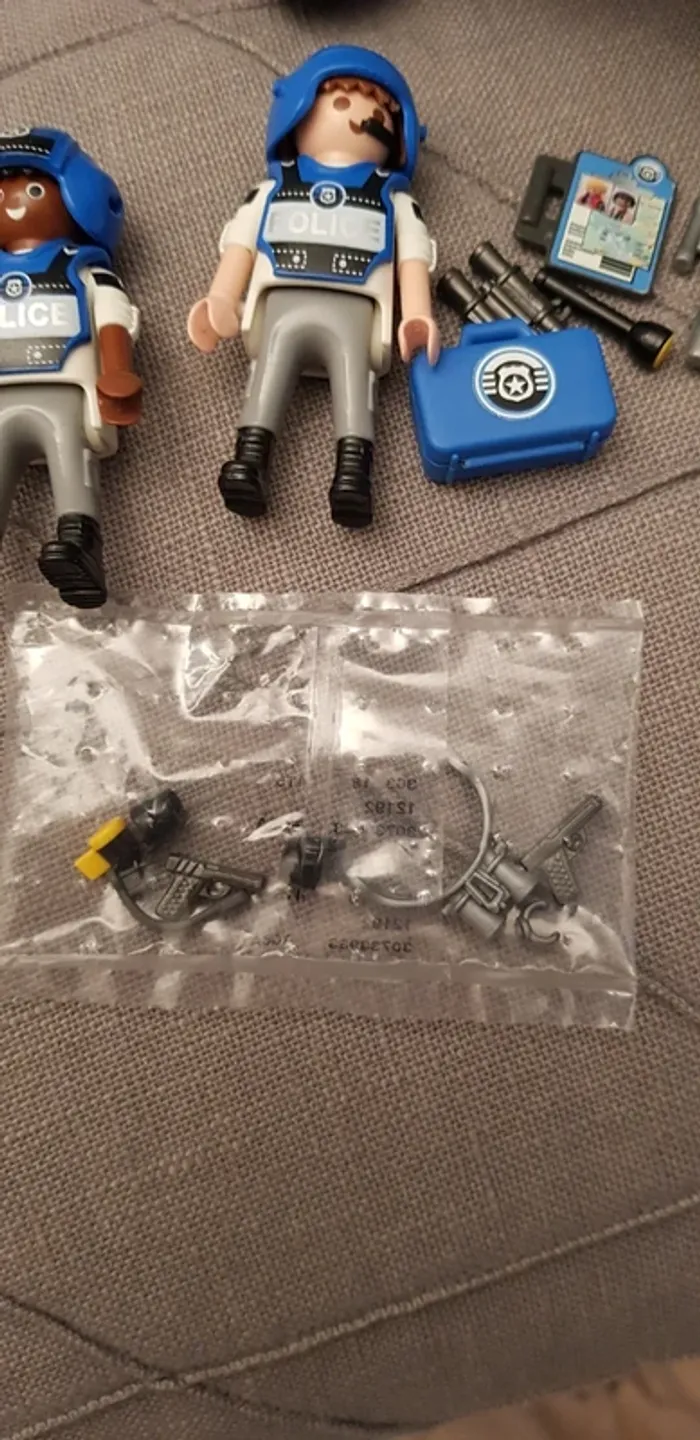 Playmobil Action 9436 - Hydravion de police - T. Dès 4 ans - photo numéro 4