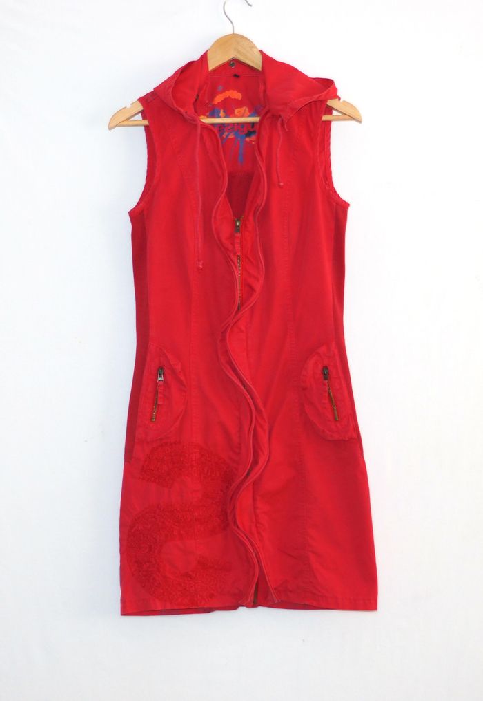 Robe à capuche