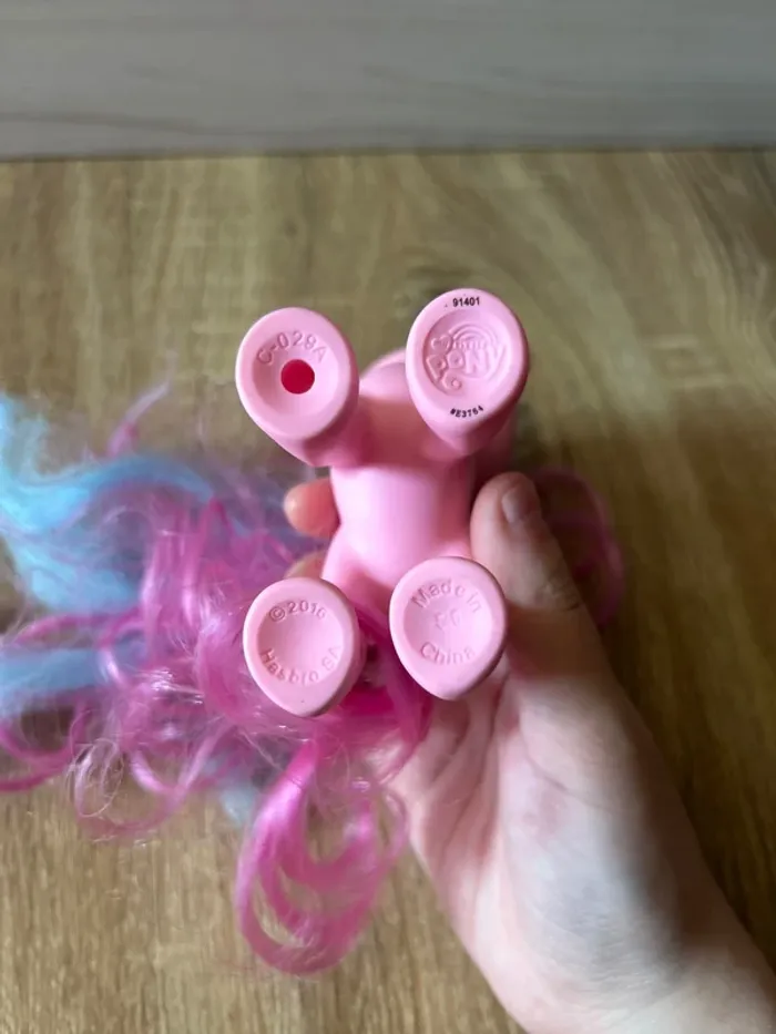 Figurine Pinkie Pie / My Little Pony / Hasbro 2016, référence C‑029A / Très bon état - photo numéro 3