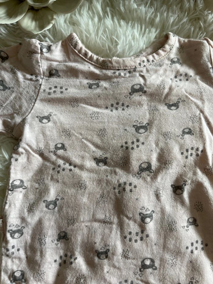 Pyjama fin 1 mois - photo numéro 2