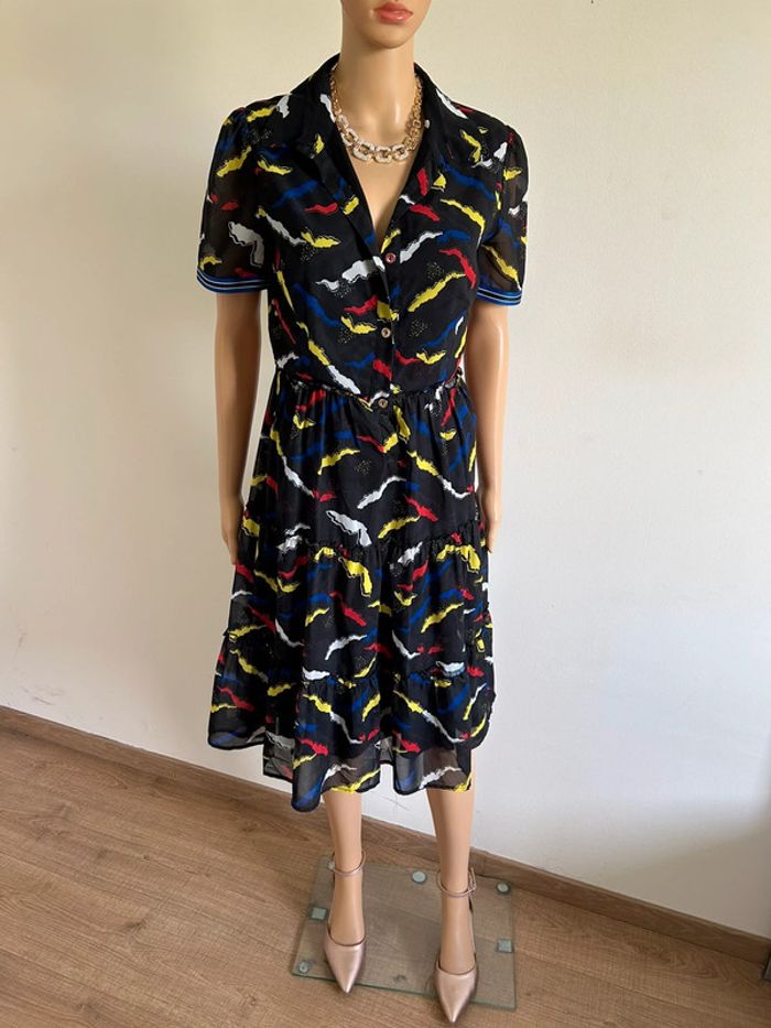 Robe noire et imprimée à manches courtes Molly Bracken taille S jamais portée - photo numéro 3