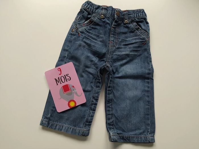 Jean taille 9 mois
