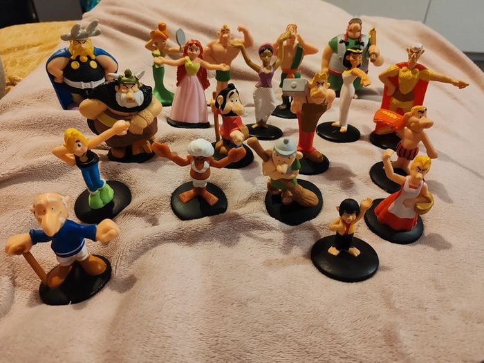 20 figurines asterix et obelix