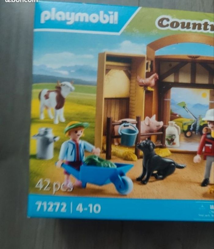 Jouet Playmobil country étable portative neuve - photo numéro 3