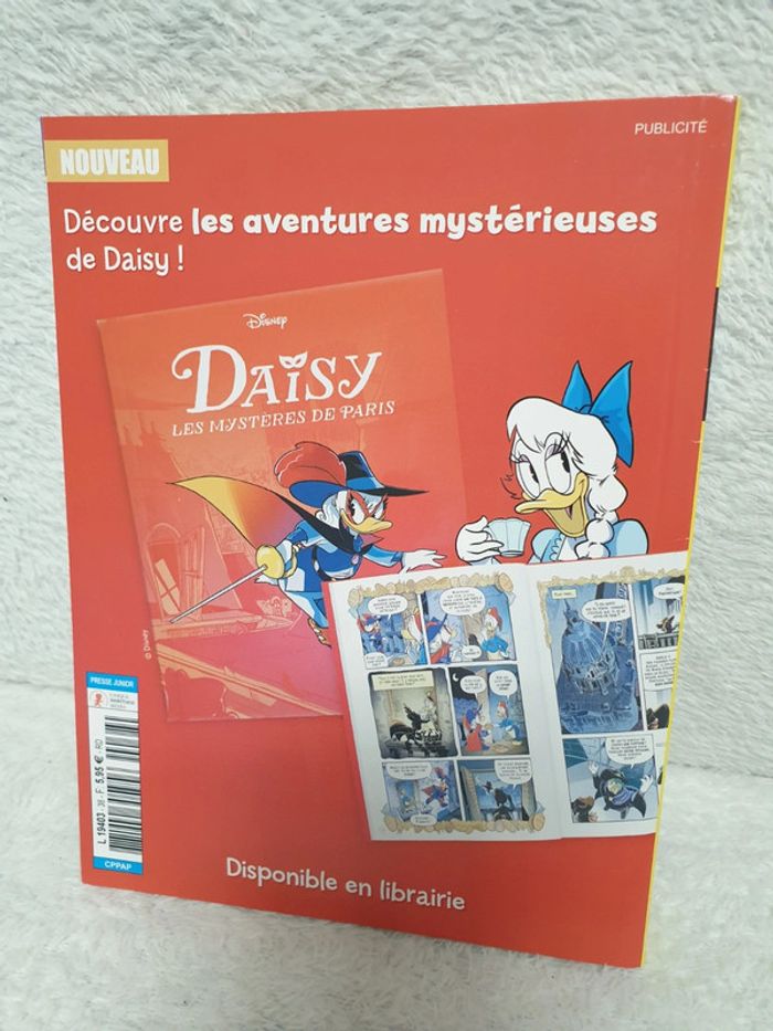 Livre Les romans des sorcières 3eme trimestre 2023 neuf - photo numéro 2