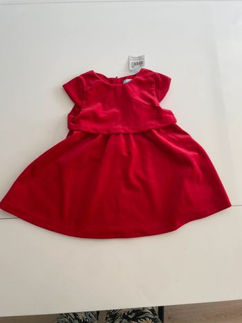 Robe rouge manches courtes 12M avec étiquette