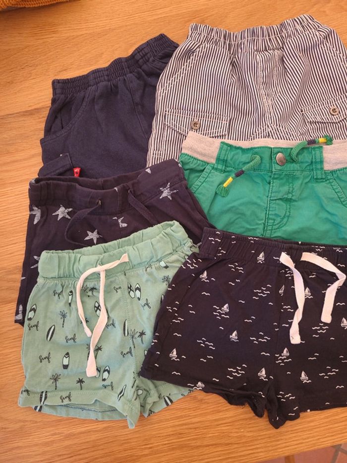 Lot shorts 18mois