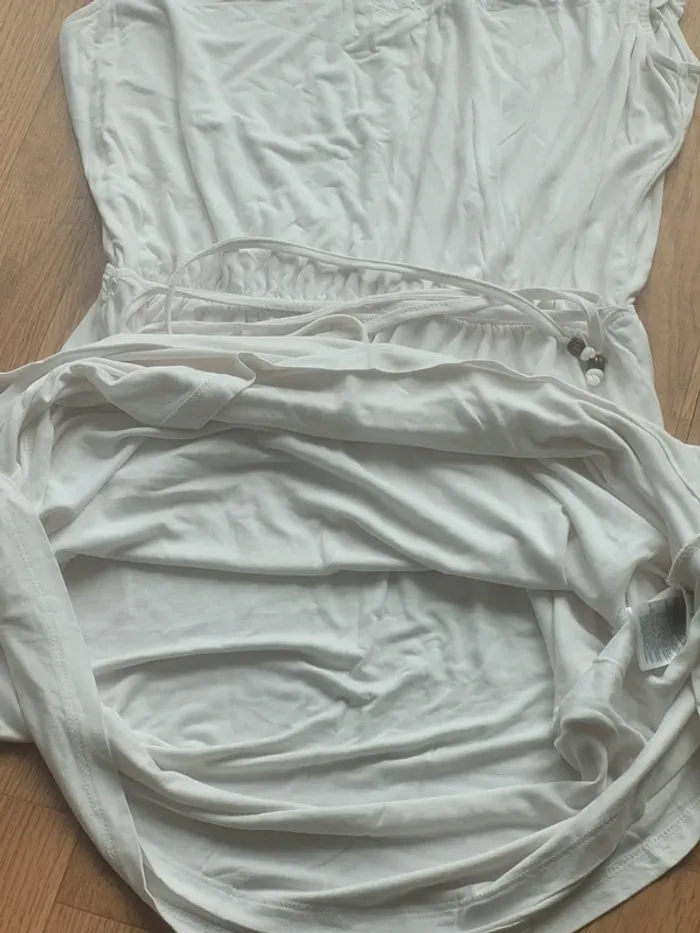 Robe col rond broderie sans manches 38_40 Esmara - photo numéro 4