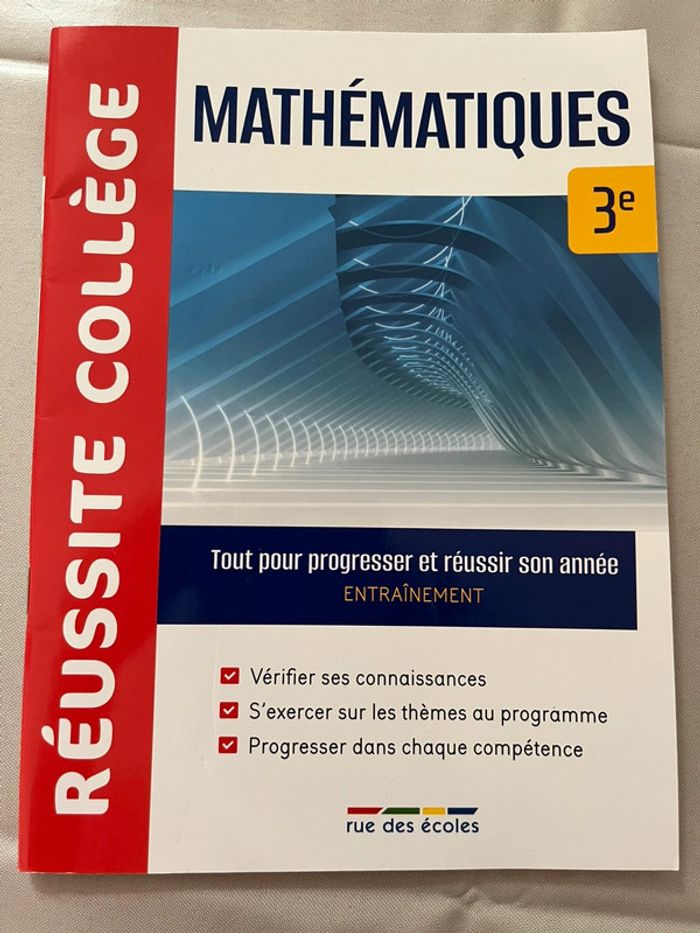 Lot de 3 livres révisions - brevet 3eme - neufs - photo numéro 2