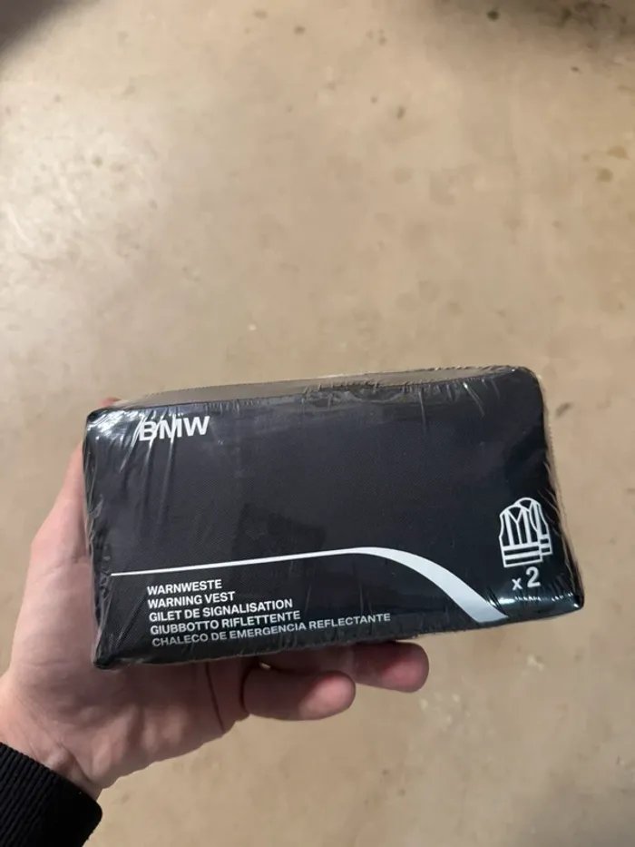 Gilet de sécurité BMW - photo numéro 2