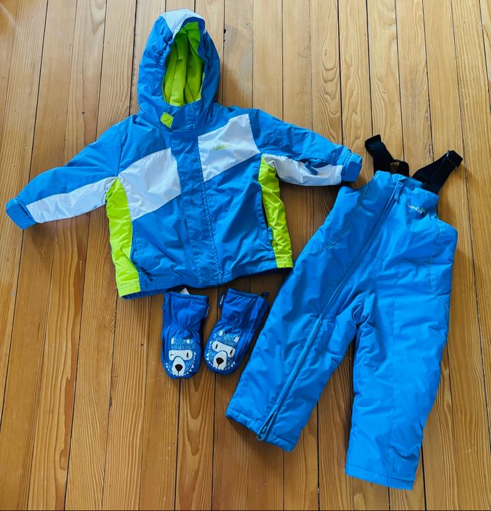 Combinaison 18/24 mois + gants