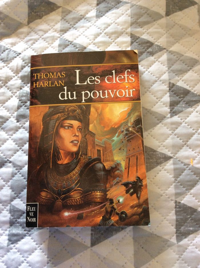 #les clefs du pouvoir par Thomas Harlan - photo numéro 2