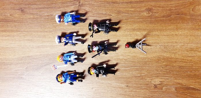 Playmobil - Lot de personnages (police)