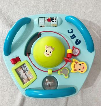 Petite table d’activités Sophie la girafe