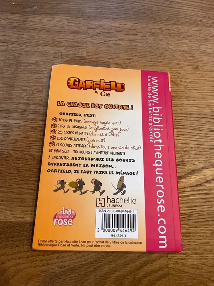 Livre La bibliothèque Rose Garfield et Cie La chasse est ouverte ! - photo numéro 3