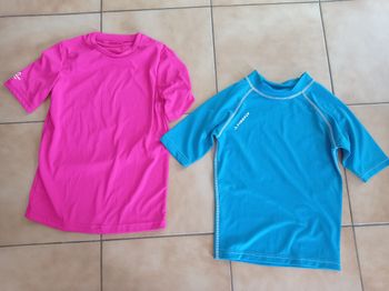 Lot de 2 tee-shirt anti- UV "Tribord" & "Firefly" - 10 ans