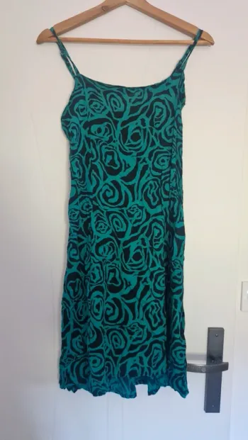 Robe à bretelles