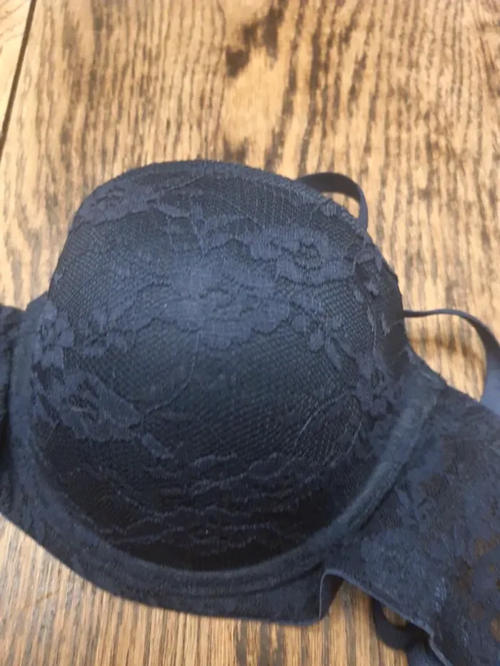Soutiens-gorge bleu Hunkemöller 90B eu 75B - photo numéro 10